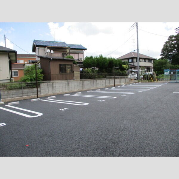 駐車場 (駐車場)