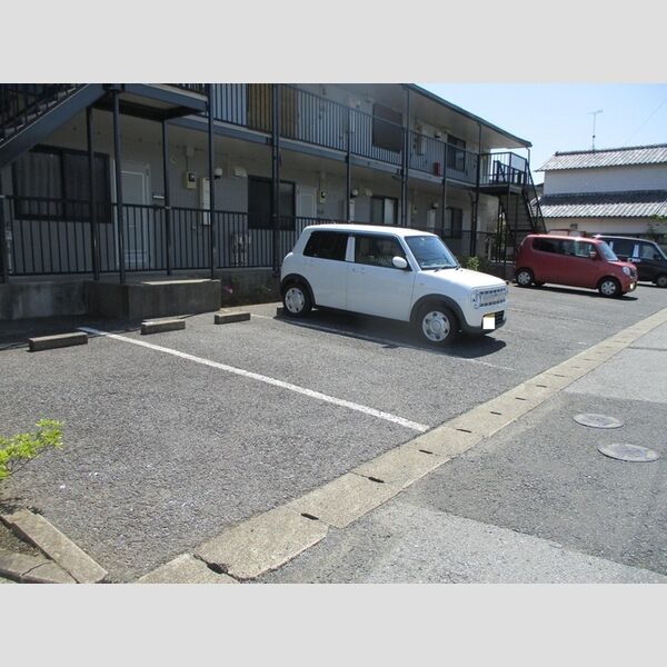 駐車場 (駐車場)