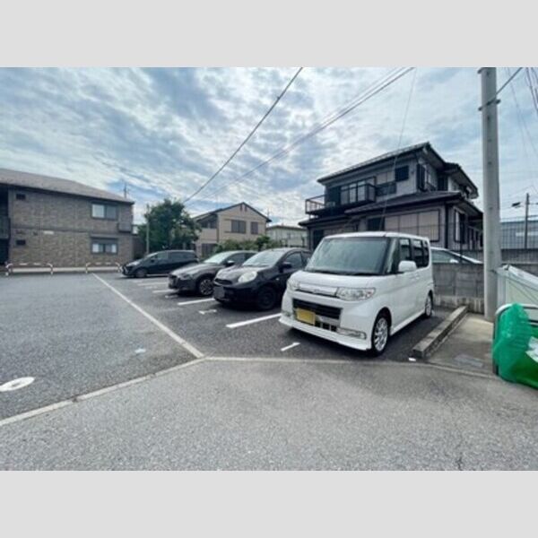 駐車場 (駐車場)