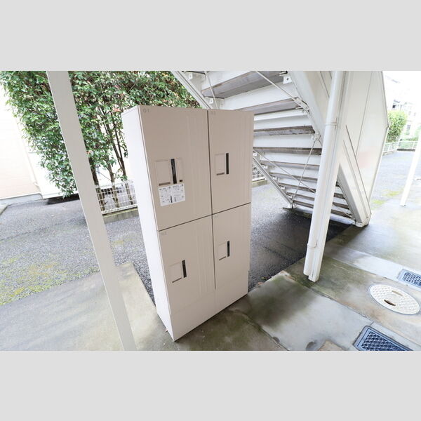 現地周辺 (宅配BOX)