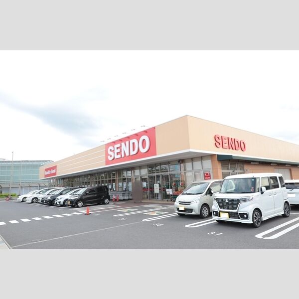 現地周辺 (SENDO誉田店(419m))