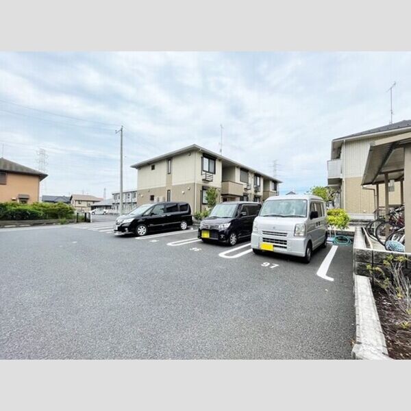 駐車場 (駐車場)