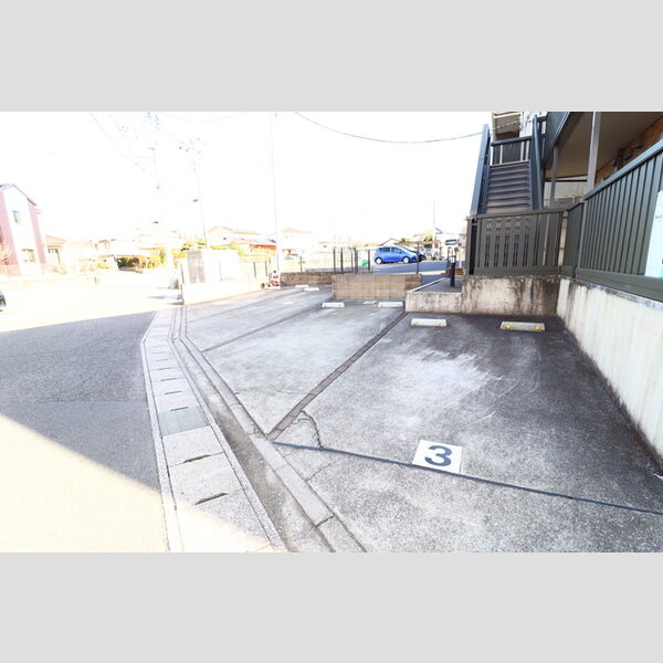 駐車場 (駐車場)