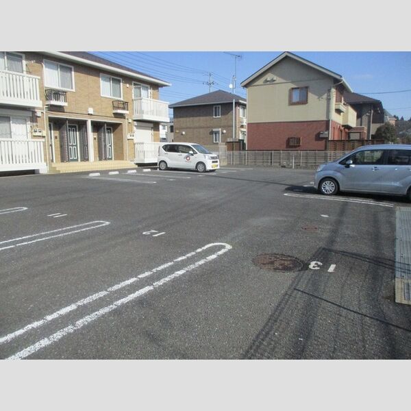 駐車場 (駐車場)