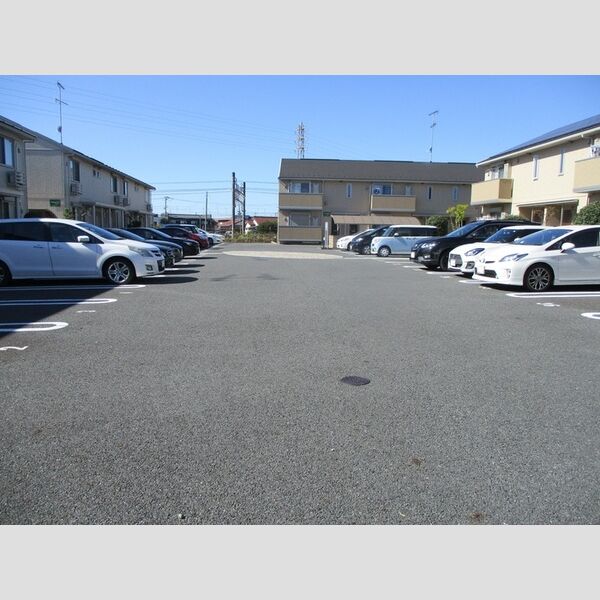 駐車場 (駐車場)