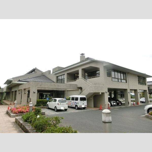 現地周辺 (緑区役所誉田市民センタ-(445m))