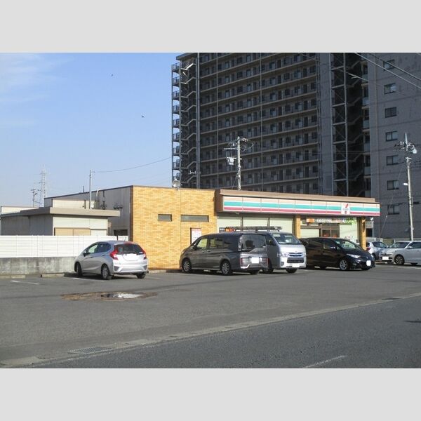 現地周辺 (セブンイレブン山武市役所前店(365m))