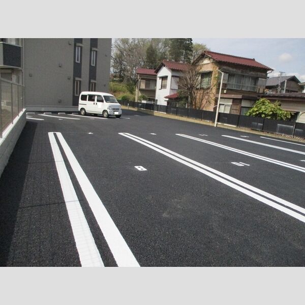 駐車場 (駐車場)
