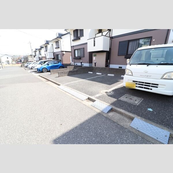 駐車場 (駐車場)