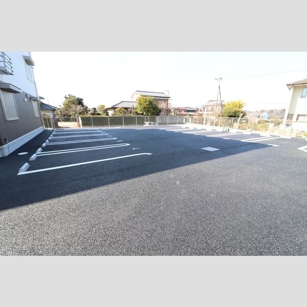 駐車場 (駐車場)