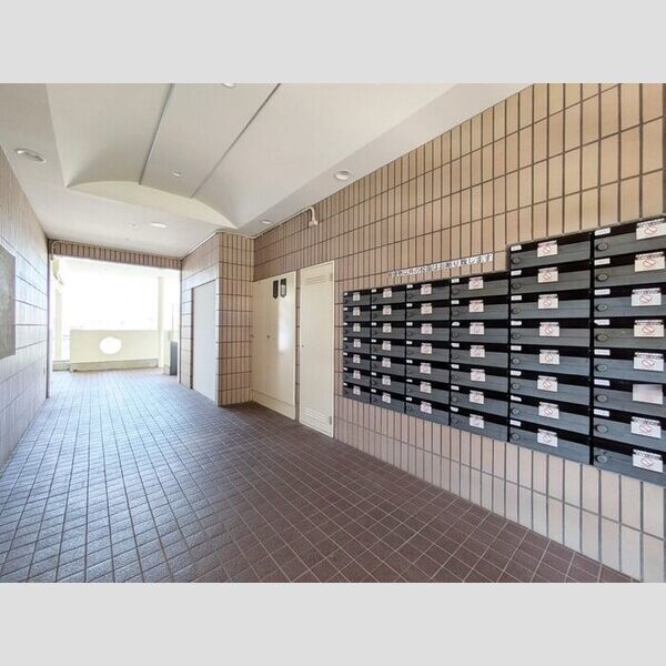 現地周辺 (エントランス)