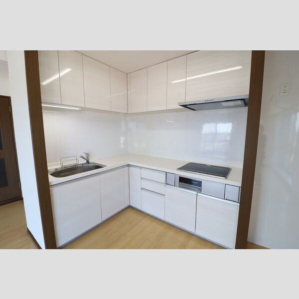 キッチン (システムキッチン)