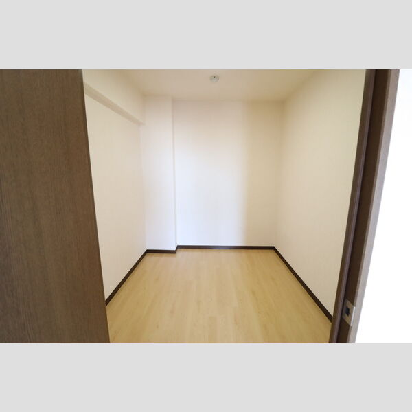 収納 (ウォークインクローゼット)