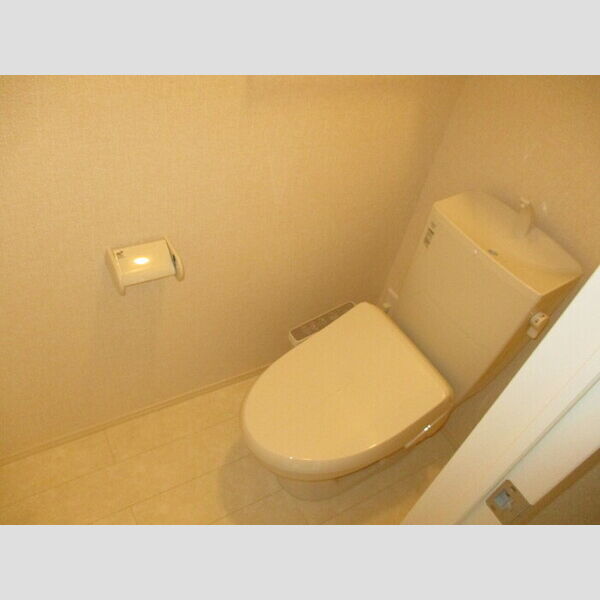 トイレ (Ⅱ101)