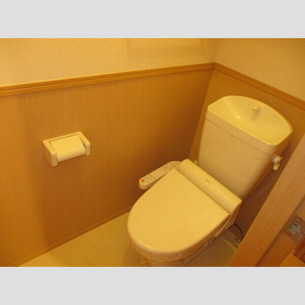 トイレ (温水洗浄暖房便座)