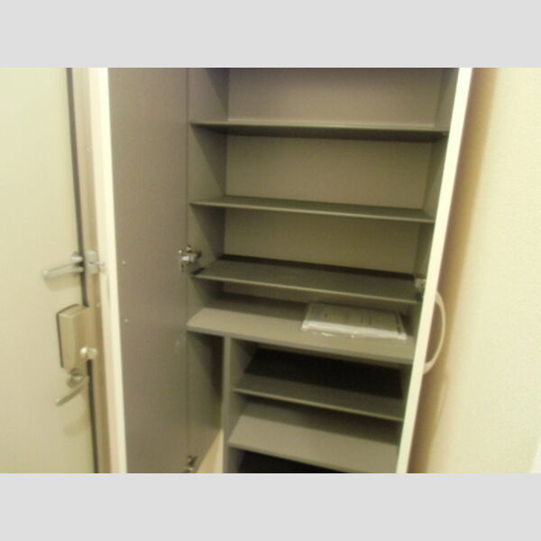 玄関 (110(シューズボックス))