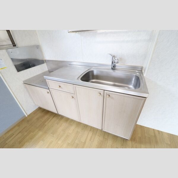 キッチン (キッチン)