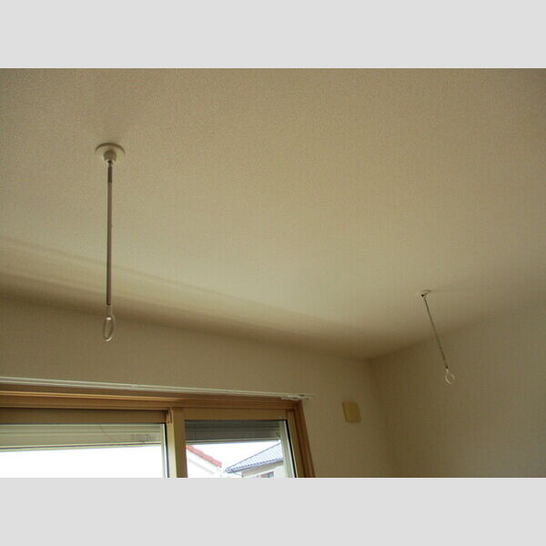 その他 (室内物干し)