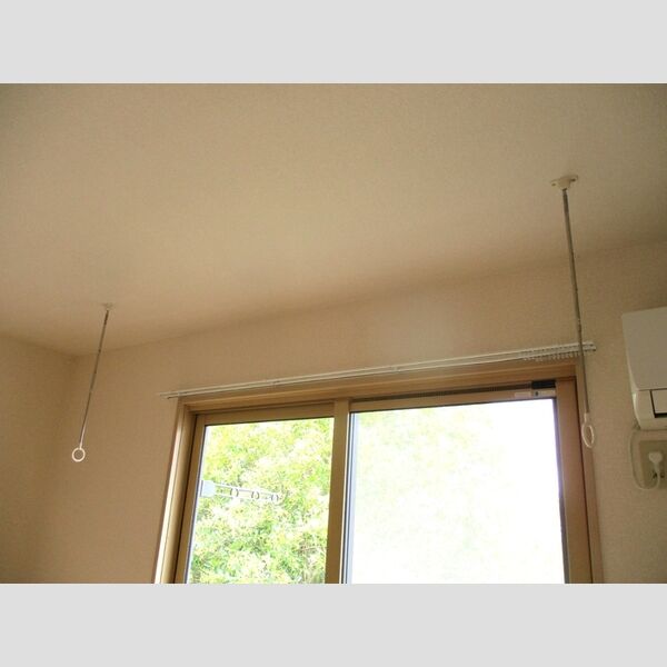 その他 (室内物干し)