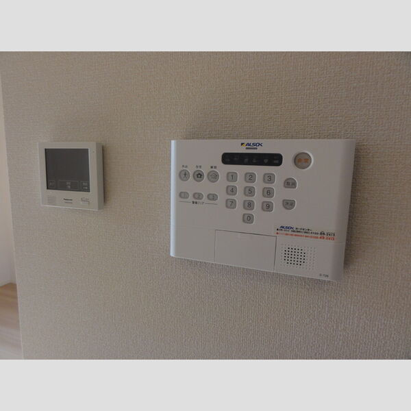 その他設備 (B303(モニター付インターホン、ALSOK))