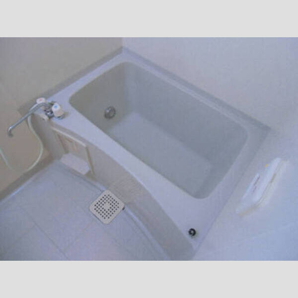 バス (B101(浴室))