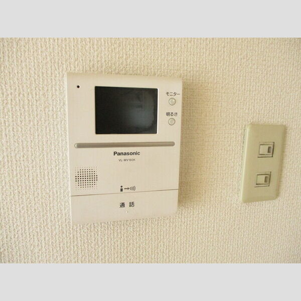 その他設備 (TVインターホン)