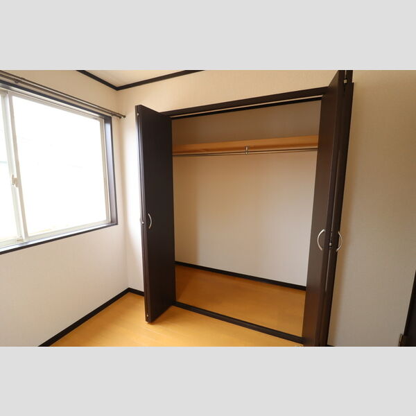 収納 (クローゼット)