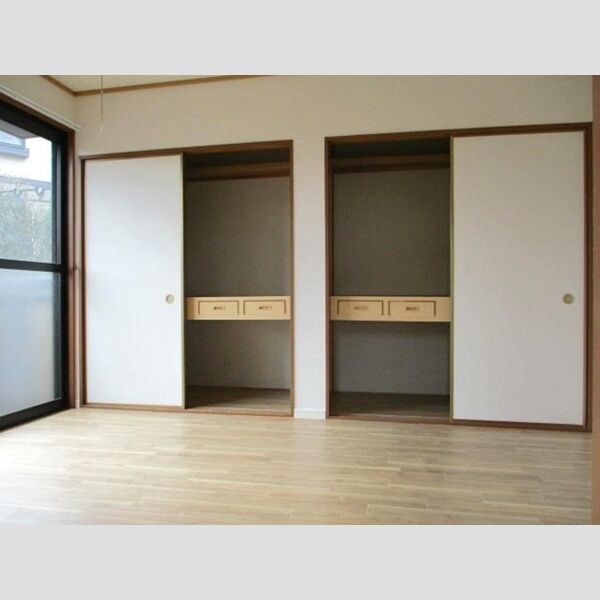 その他 (洋室)