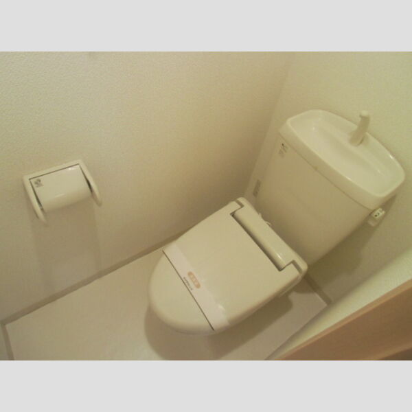 トイレ (202(トイレ))