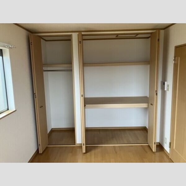 収納 (クローゼット 物入)