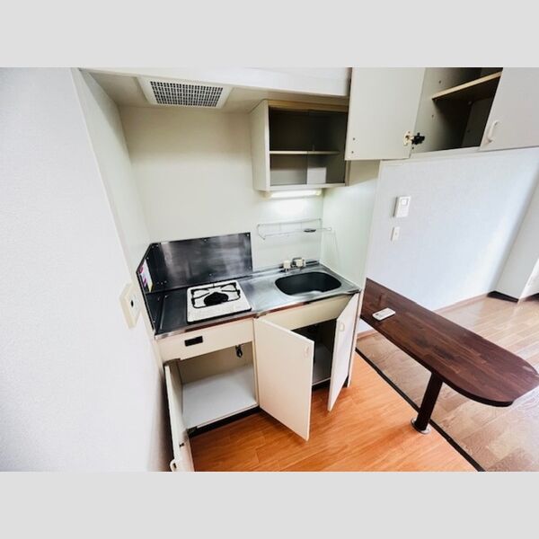 キッチン (キッチン)