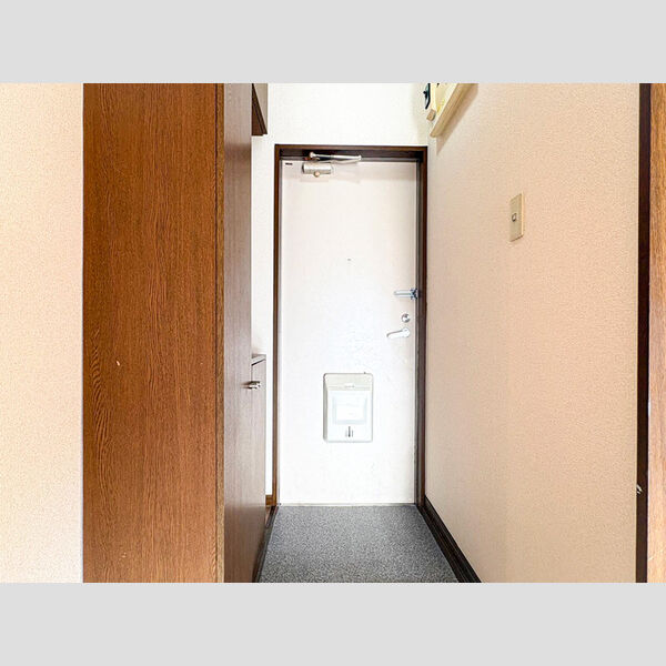 玄関 (玄関)