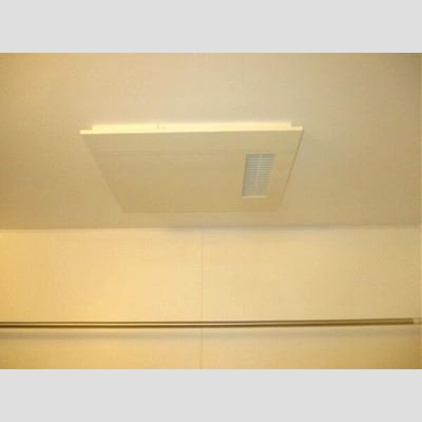 バス (浴室換気乾燥機)