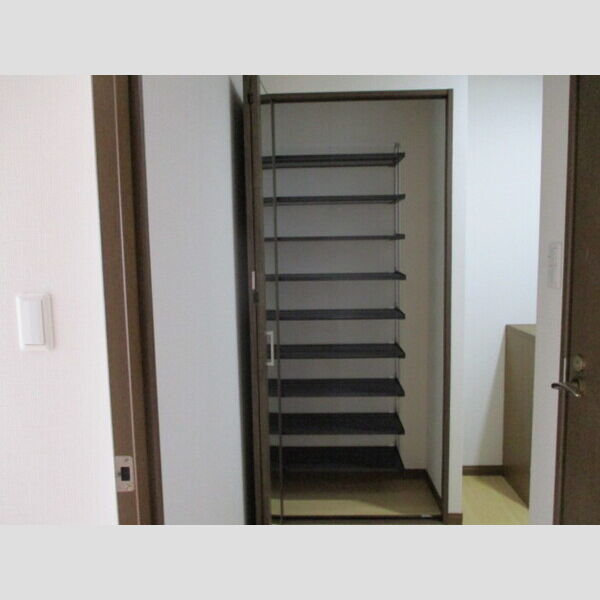 収納 (物入(廊下))