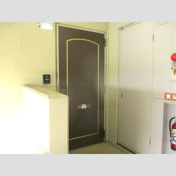 玄関 (玄関)