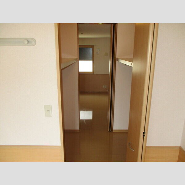 収納 (103(ウォークインクローゼット))