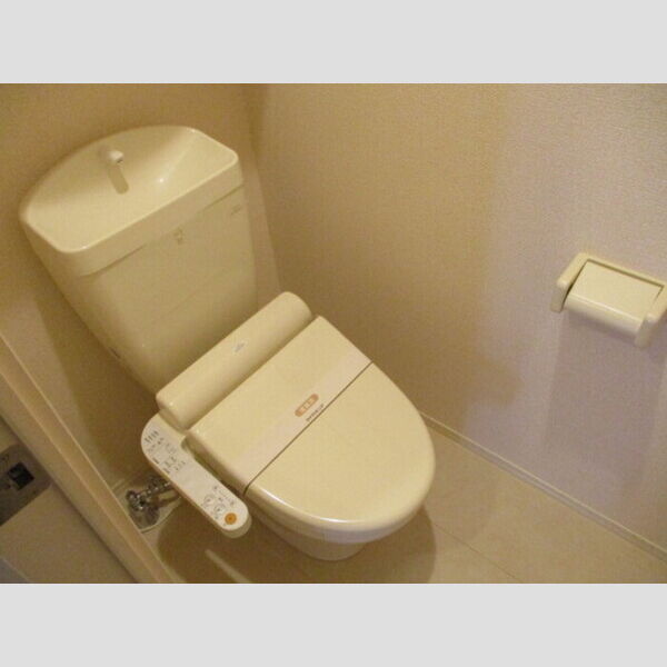 トイレ (温水洗浄暖房便座)