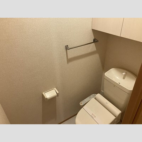 トイレ (温水暖房便座)