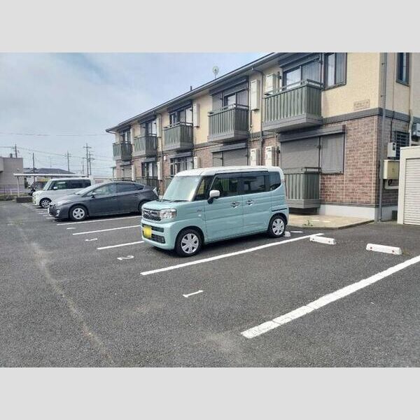 駐車場 (駐車場)