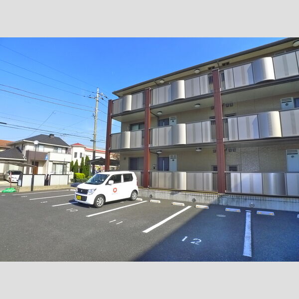 駐車場 (駐車場)