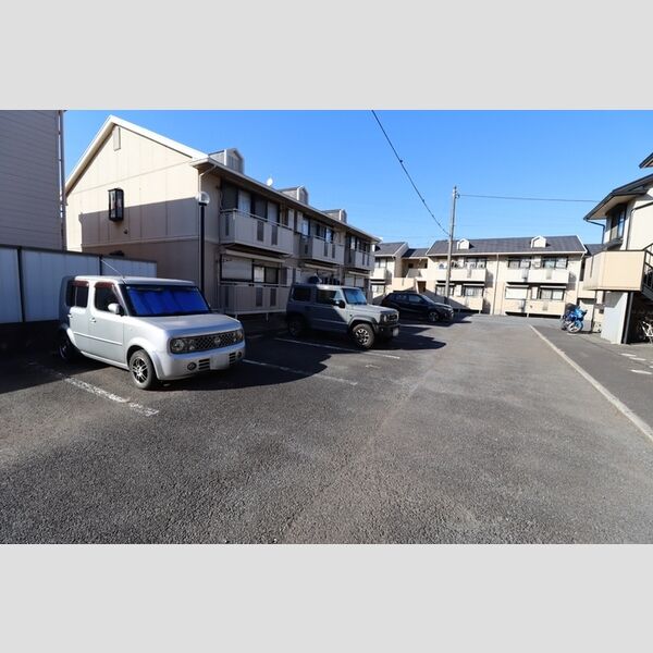 駐車場 (駐車場)