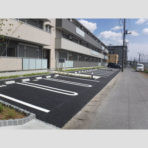 駐車場 (駐車場)