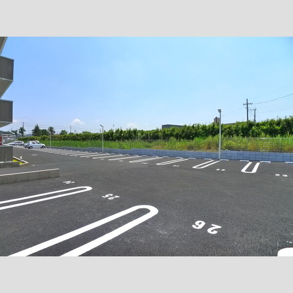 駐車場 (駐車場)