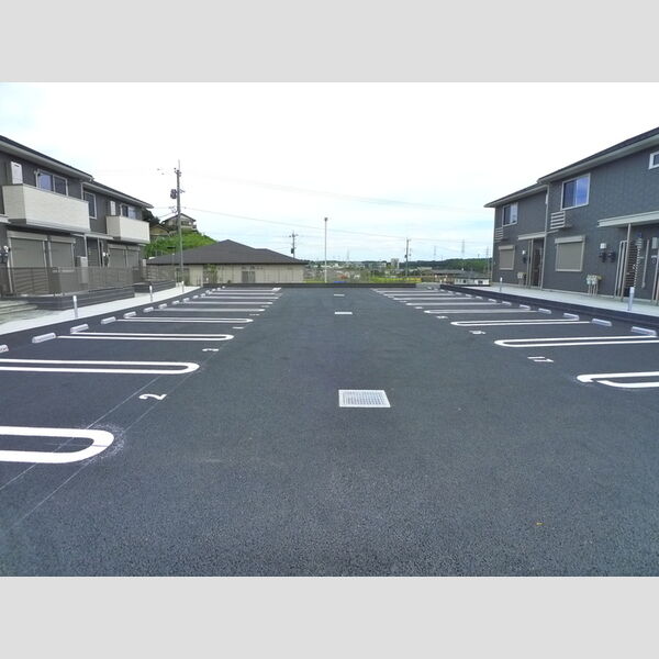 駐車場 (駐車場)