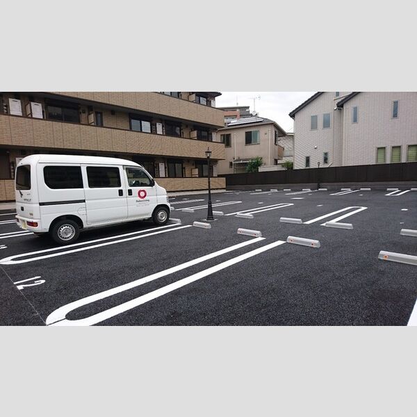 駐車場 (駐車場)