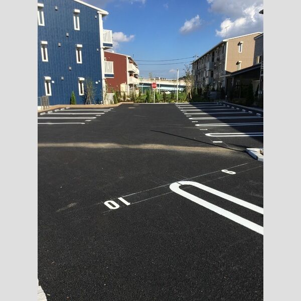 駐車場 (駐車場)