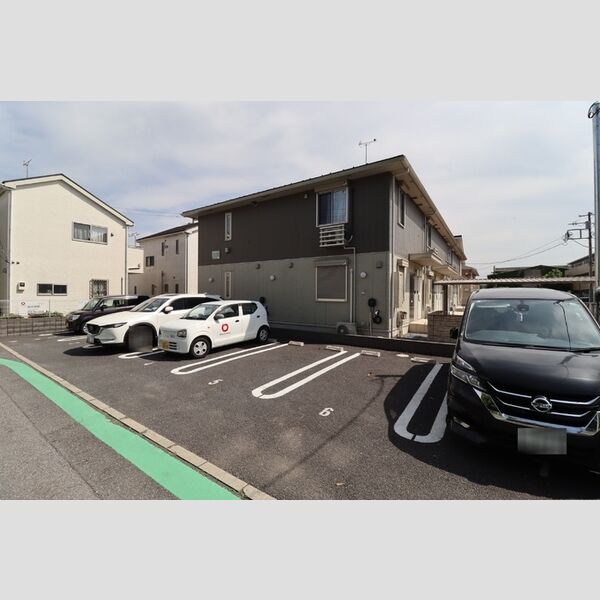 駐車場 (駐車場)