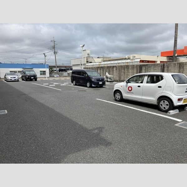 駐車場 (駐輪場)