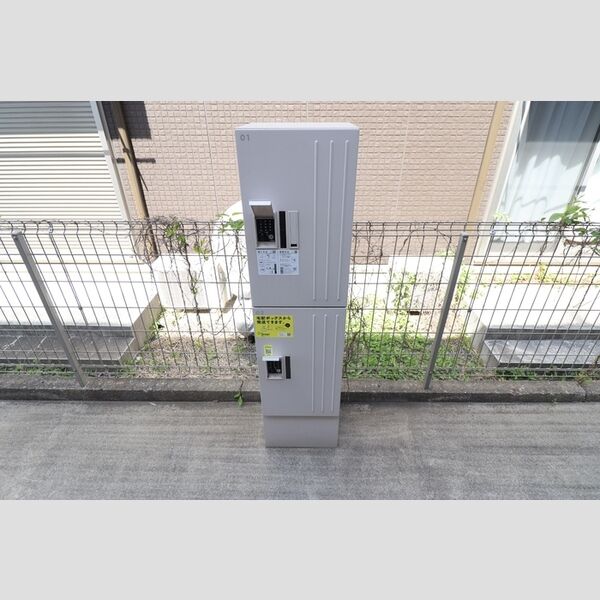 現地周辺 (宅配ボックス)