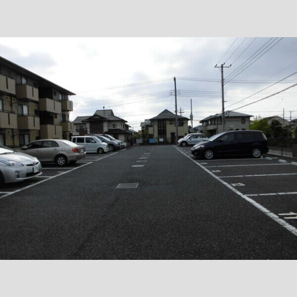 駐車場 (駐車場)